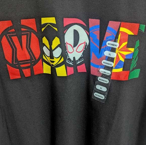Marvel Graphic Tee Shirt Women's XL Black Super Heroes W-376 - Picture 2 of 4
